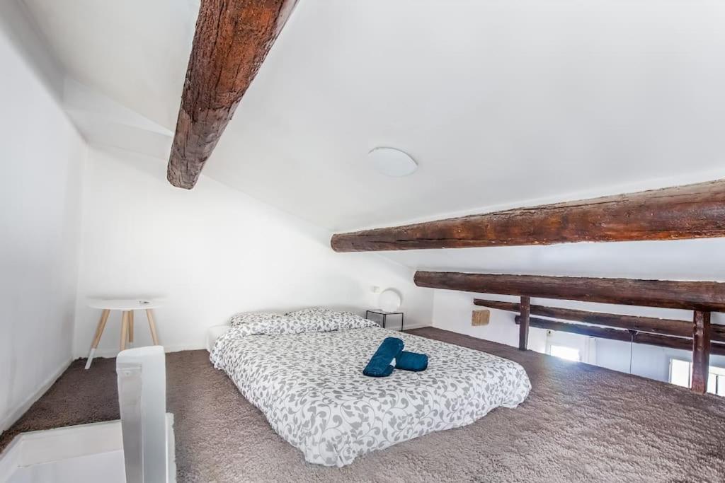 Апартаменты Au Coeur Du Panier Avec Terrasse 2 A 4 Personnes Climatisation Марсель Экстерьер фото